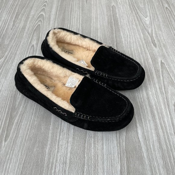 UGG Shoes - UGG Ansley Sheepskin Moccasin Slipper Black
